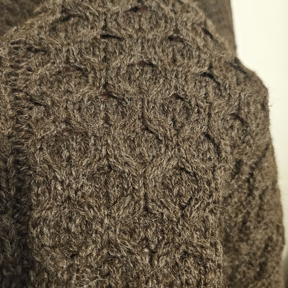 ORVIS Fisherman Pure Wool Sweater - Picture 2 of 6